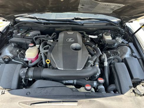 Used 2016 Lexus IS 200t w/ F Sport Package RWD image 19