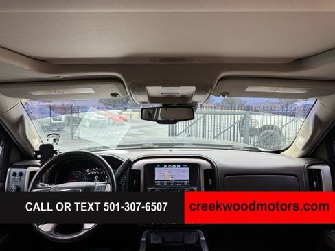 Used 2017 GMC Sierra 2500 Denali w/ Duramax Plus Package AWD/4WD image 14