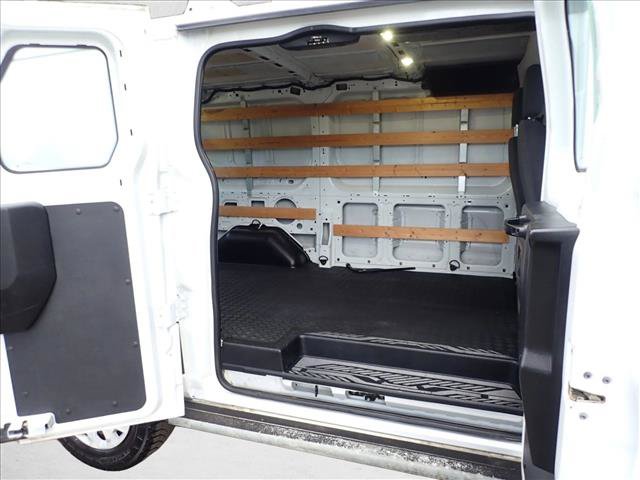 Used 2017 Ford Transit 250 130 Low Roof w/ Exterior Upgrade Package RWD image 8