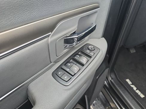 Used 2017 RAM 2500 Big Horn image 22