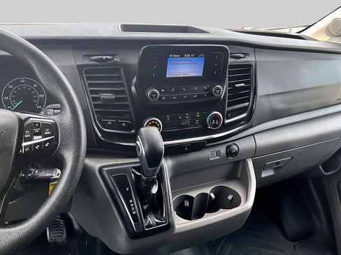 Used 2023 Ford Transit 250 Medium Roof AWD image 7