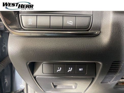 Used 2023 MAZDA CX-30 AWD 2.5 S w/ Preferred Package image 40