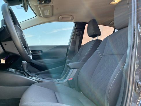 Used 2023 Toyota Corolla LE FWD image 15