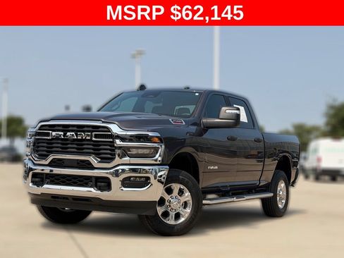Used 2026 RAM 2500 Big Horn AWD/4WD image 2