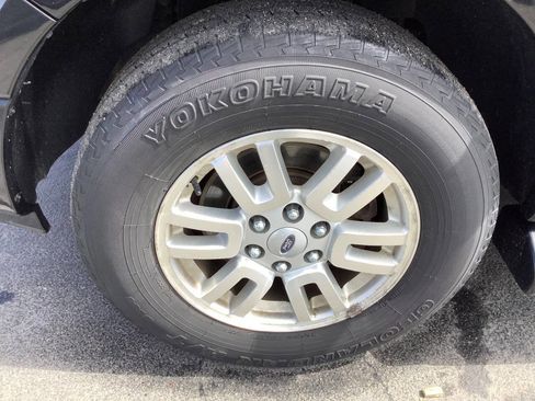 Used 2013 Ford Expedition XLT w/ HD Trailer Tow Pkg AWD/4WD image 27