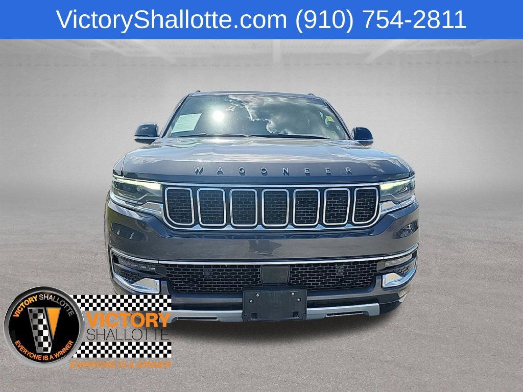 Certified 2024 Jeep Wagoneer Series II AWD/4WD image 3