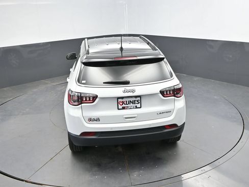 Used 2025 Jeep Compass Limited AWD/4WD image 31