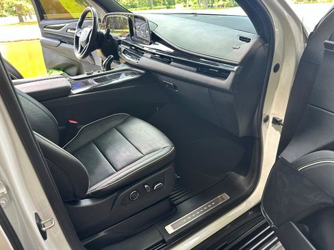 Used 2021 Cadillac Escalade Sport w/ Driver Assist Tech Package RWD image 40