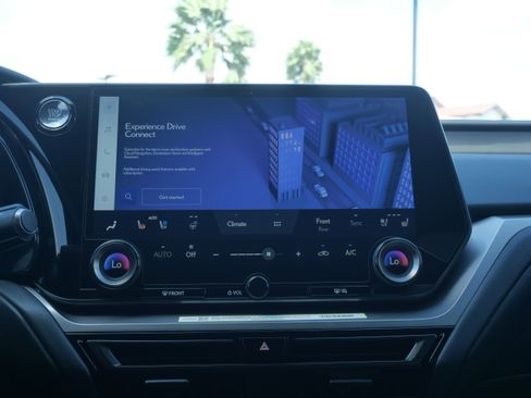 Used 2025 Lexus TX 350 AWD w/ Technology Package image 15