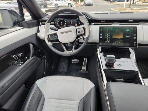 Used 2024 Land Rover Range Rover Sport SV Edition One Obsidian Black image 13