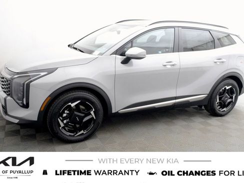 New 2026 Kia Sportage EX FWD image 8