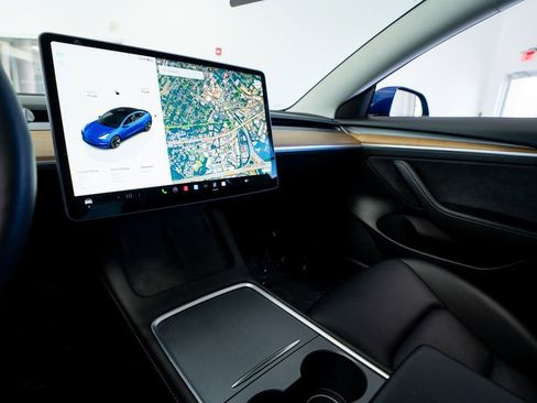 Used 2023 Tesla Model 3 Standard Range RWD image 34