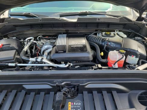Used 2023 GMC Sierra 1500 SLT w/ SLT Premium Package AWD/4WD image 34