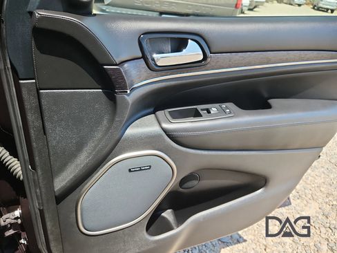 Used 2019 Jeep Grand Cherokee High Altitude image 19