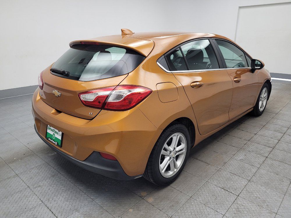 Used 2017 Chevrolet Cruze LT w/ Sun And Sound Package FWD image 9