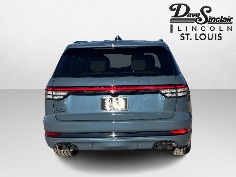 New 2026 Lincoln Aviator AWD w/ Jet Appearance Package image 6
