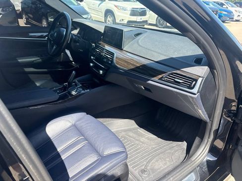 Used 2020 BMW M550i xDrive AWD/4WD image 26