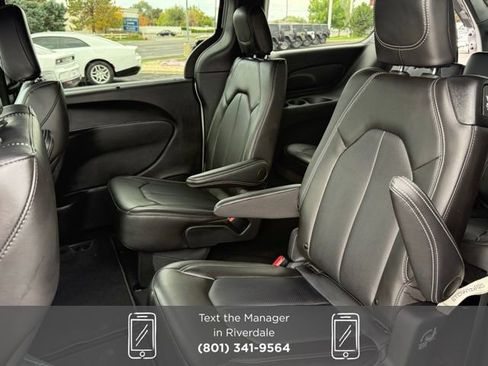New 2026 Chrysler Pacifica Select w/ S Appearance Package image 22