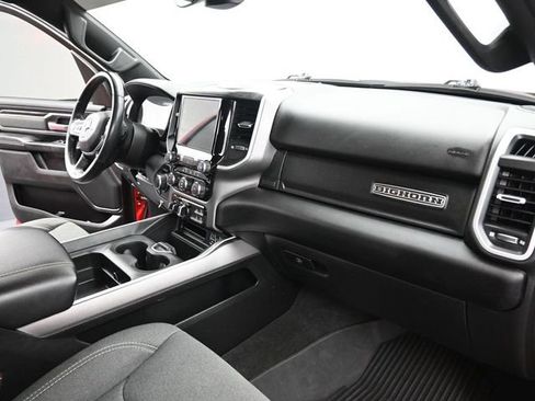 Used 2022 RAM 1500 Big Horn AWD/4WD image 25