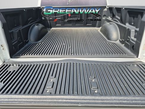 Used 2016 Ford F150 XLT RWD image 6