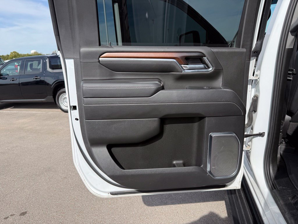 Used 2024 GMC Sierra 2500 Denali w/ Denali Reserve Package AWD/4WD image 10