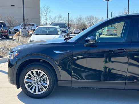 Used 2025 MAZDA CX-90 3.3 Turbo w/ Select Package image 7