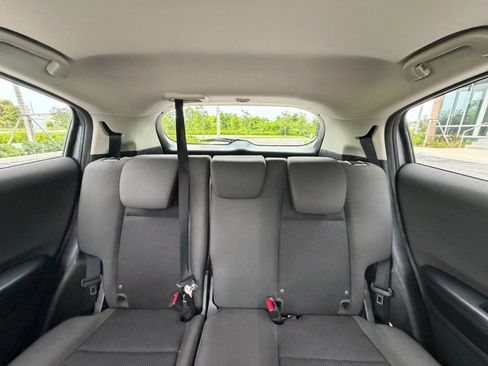 Used 2022 Honda HR-V EX image 16