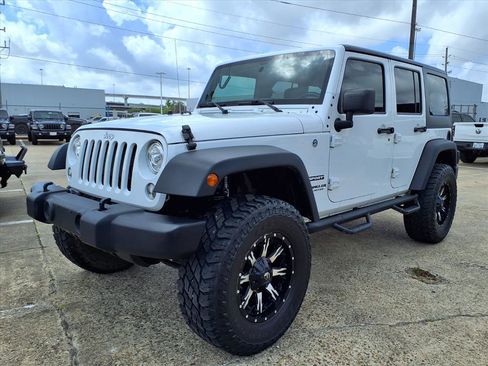 Used 2017 Jeep Wrangler Unlimited Sport w/ Quick Order Package 24S image 23