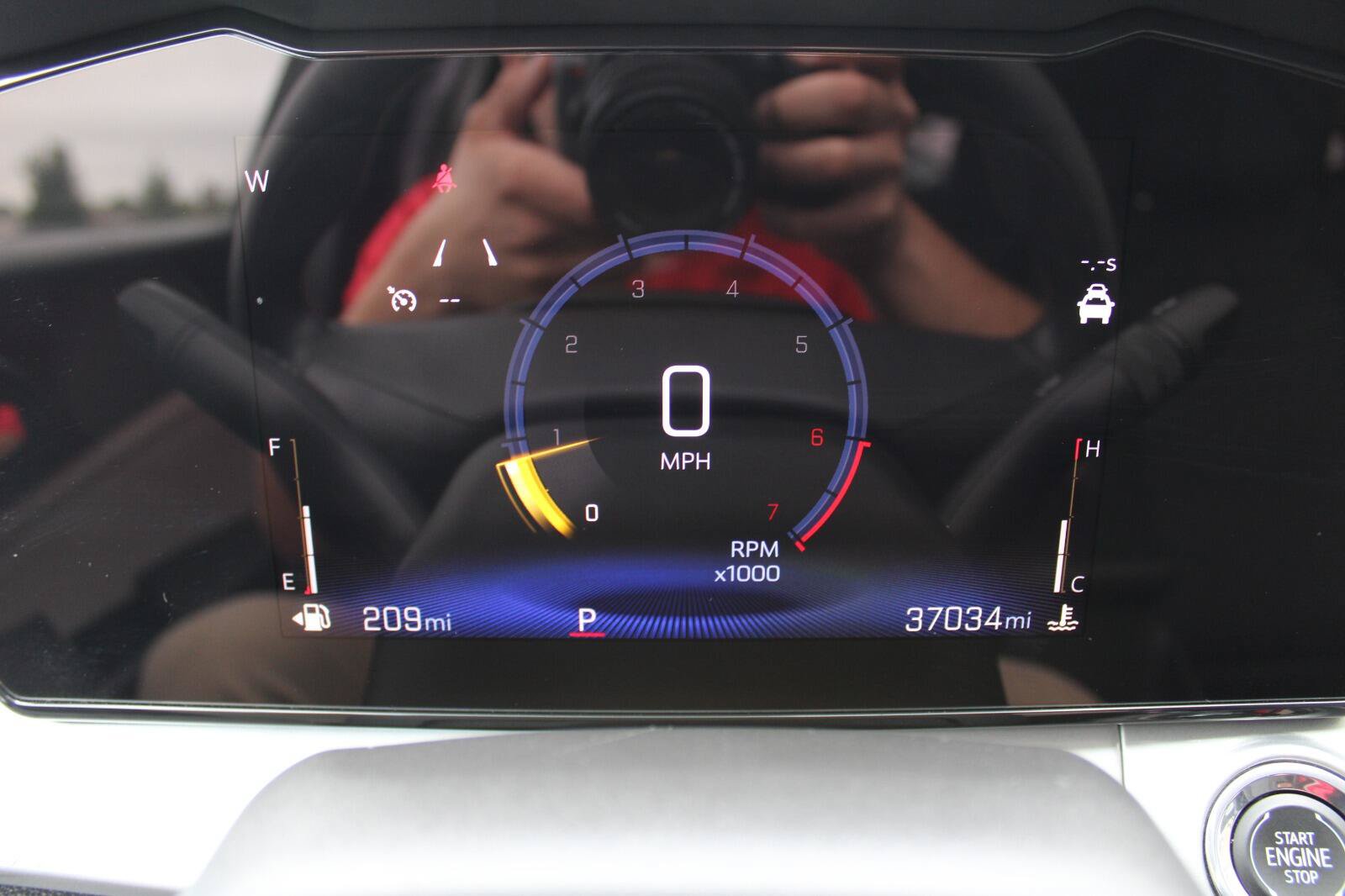Used 2025 Chevrolet Trax LT FWD image 16