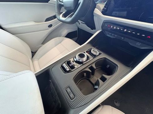 New 2026 Jeep Cherokee Limited AWD/4WD image 26