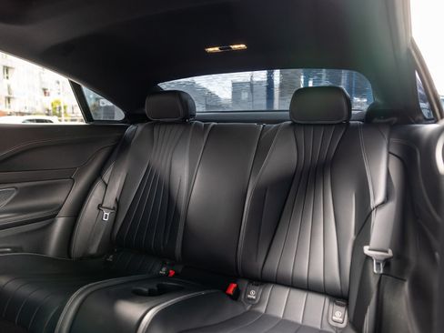 Used 2018 Mercedes-Benz E 400 Coupe image 23