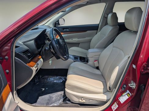 Used 2014 Subaru Outback 2.5i Limited w/ Moonroof Package image 10