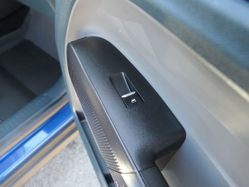 Used 2024 Ford Maverick XL image 24