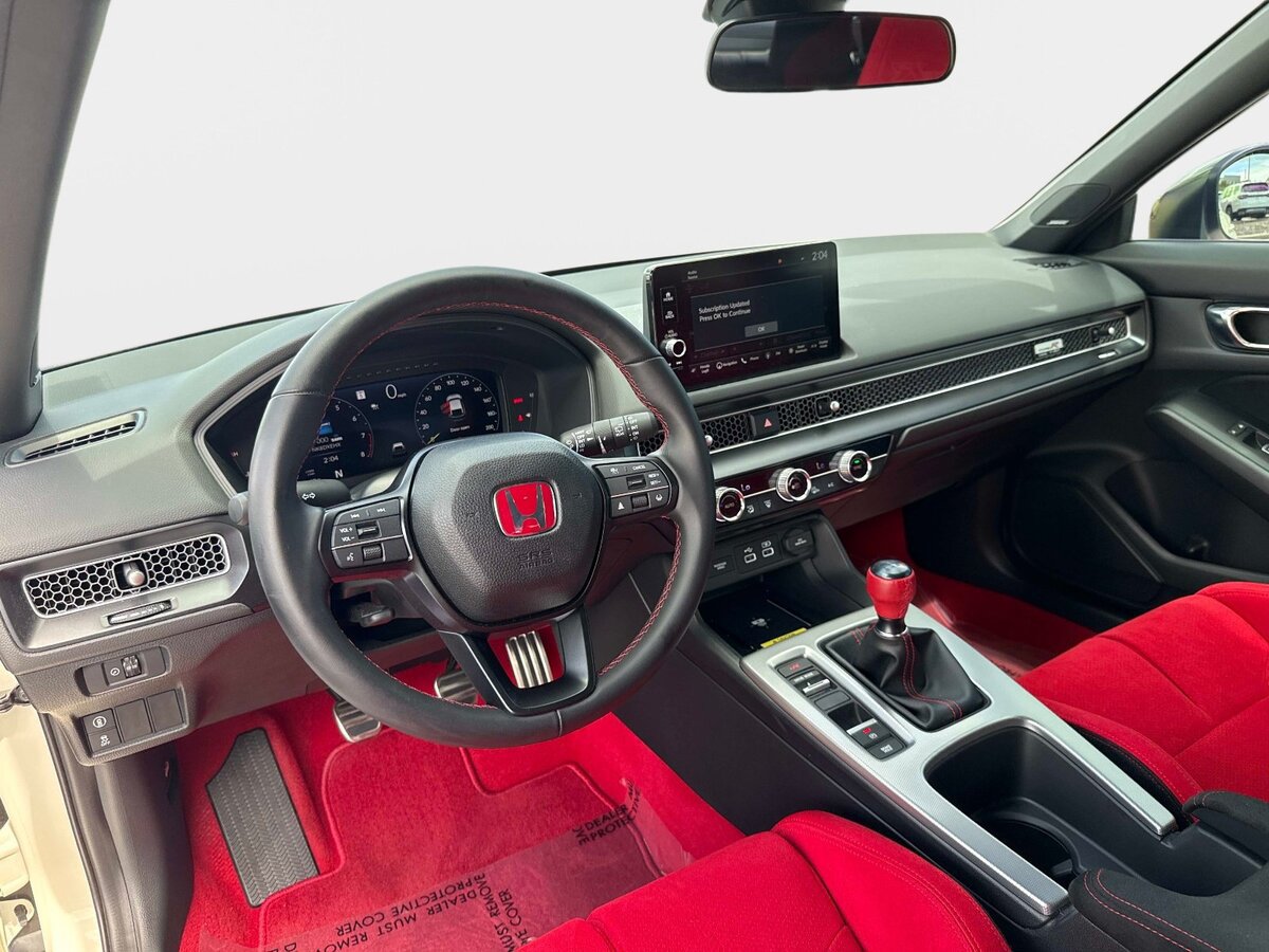 Used 2025 Honda Civic Type R image 15