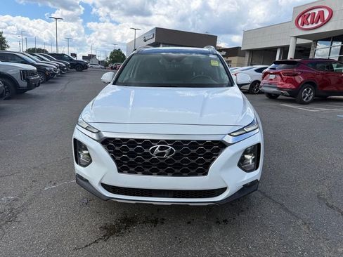 Used 2020 Hyundai Santa Fe SEL w/ Convenience + Premium Package AWD/4WD image 2