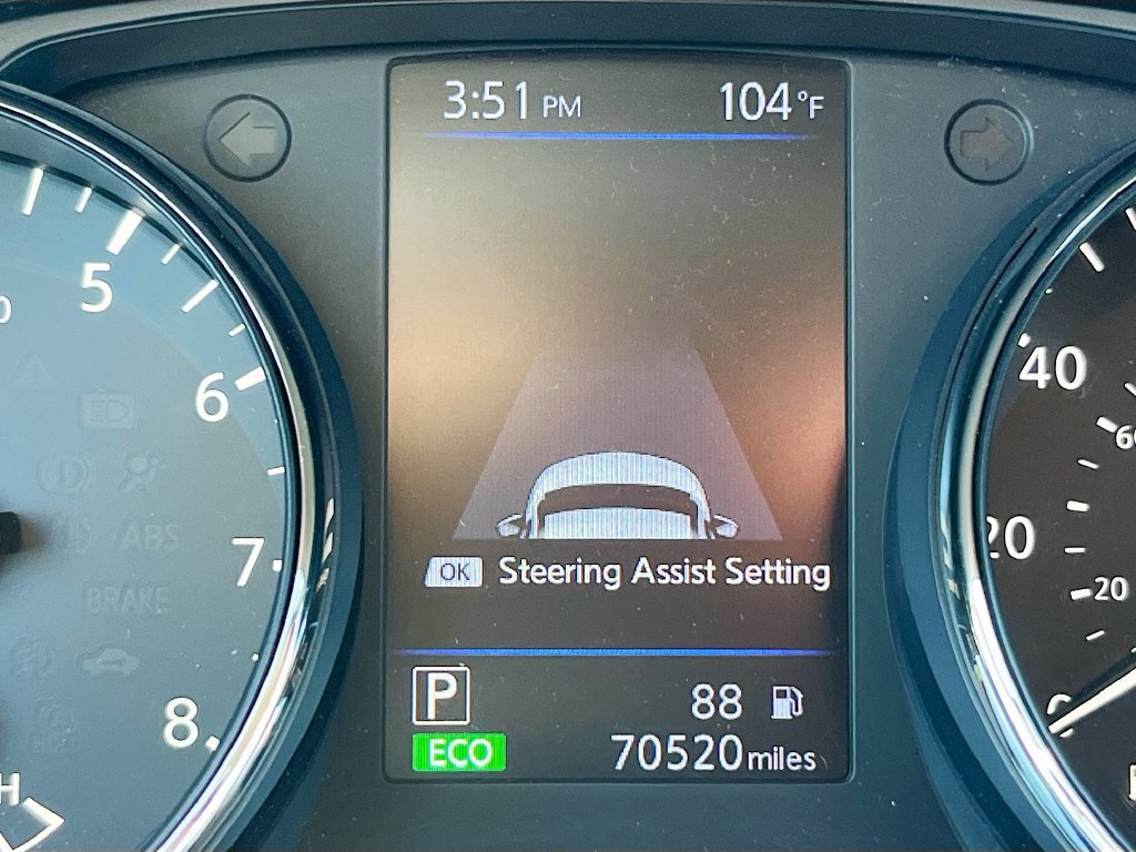 Used 2020 Nissan Rogue SL FWD image 12
