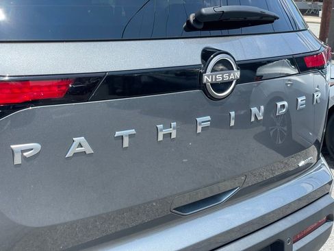 Certified 2023 Nissan Pathfinder S image 21