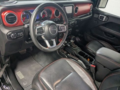 Used 2022 Jeep Gladiator Rubicon w/ LED Lighting Group AWD/4WD image 12
