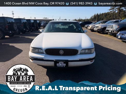Used 1999 Buick Le Sabre Custom FWD image 2