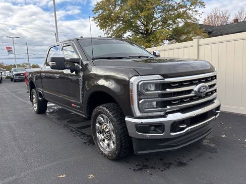 Used 2024 Ford F250 King Ranch w/ Chrome Package image 2