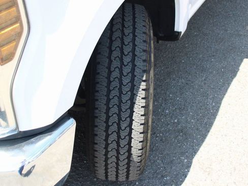 Used 2018 Ford F350 XL w/ Power Equipment Group image 36