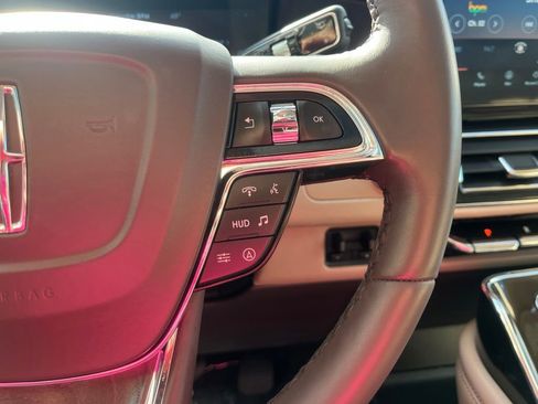 Certified 2024 Lincoln Navigator L Reserve AWD/4WD image 30
