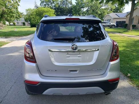Used 2018 Buick Encore Essence FWD image 7
