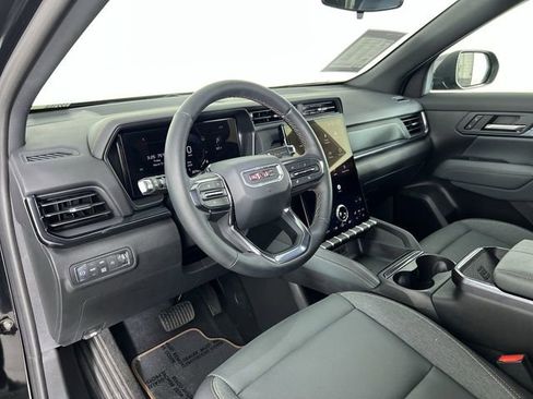 Used 2026 GMC Terrain AT4 image 10