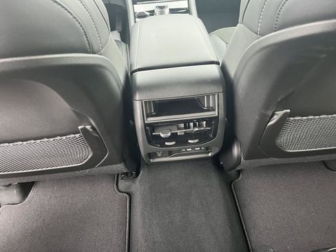 New 2026 Jeep Grand Cherokee Altitude AWD/4WD image 32