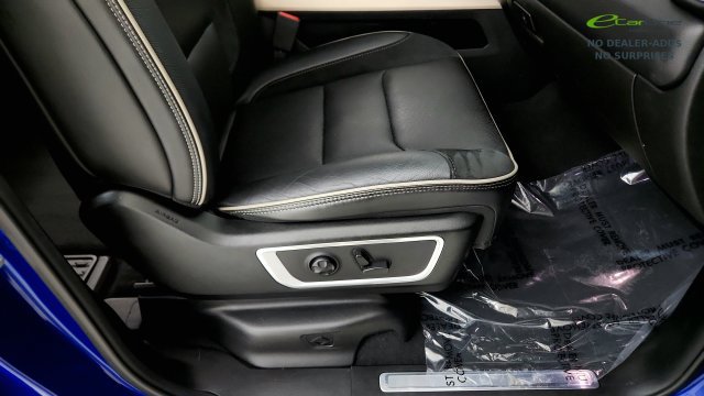 Used 2019 RAM 1500 Laramie w/ Sport Appearance Package AWD/4WD image 34