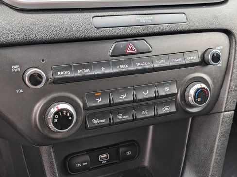 Certified 2021 Kia Sportage LX AWD/4WD image 28