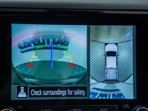 Used 2024 Nissan Frontier PRO-4X w/ Pro Convenience Package image 46