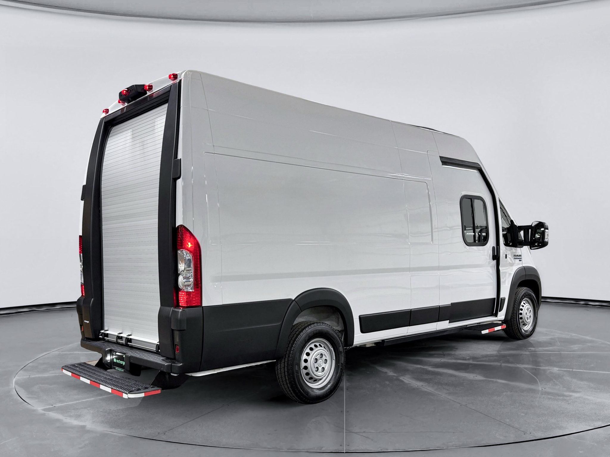 Used 2024 RAM ProMaster 3500 w/ Delivery Van Package FWD image 3
