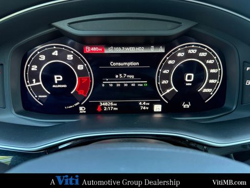 Used 2022 Audi RS Q8 image 33